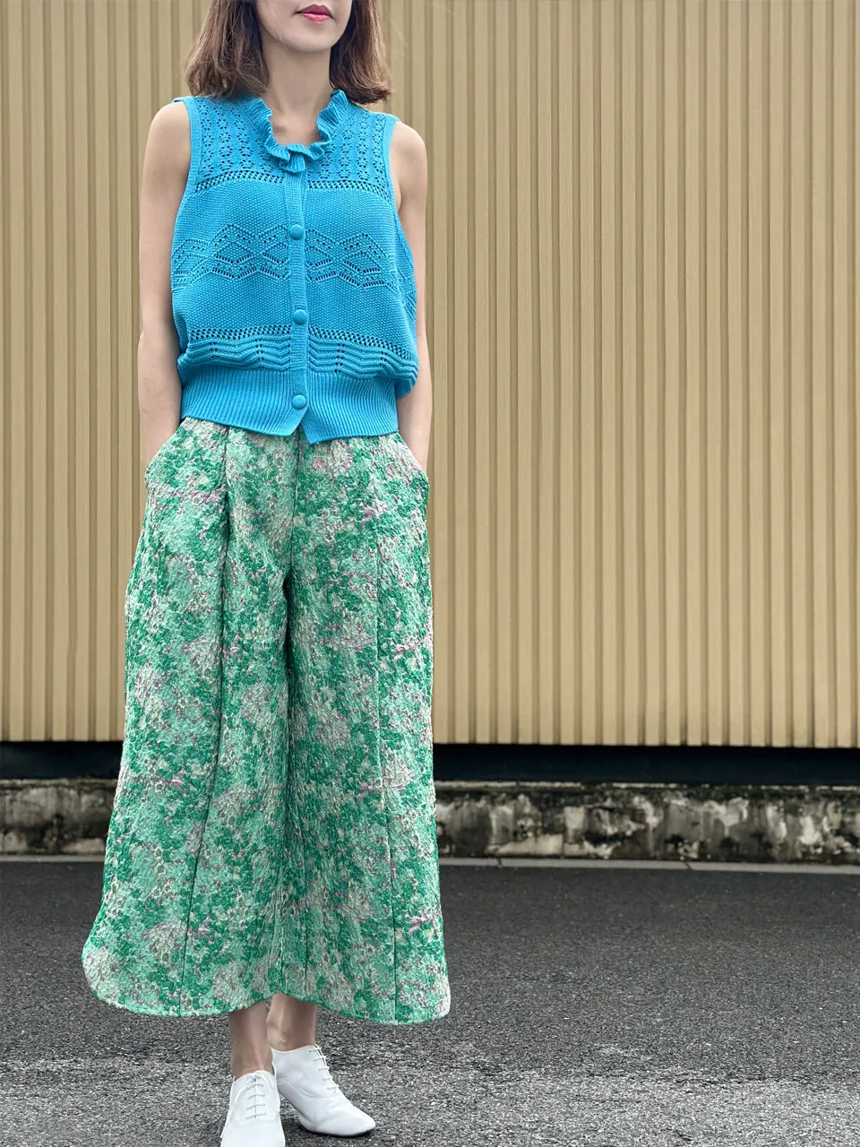 Dusty Blue Ruffle Collar Pattern-stitched Button Front Vest