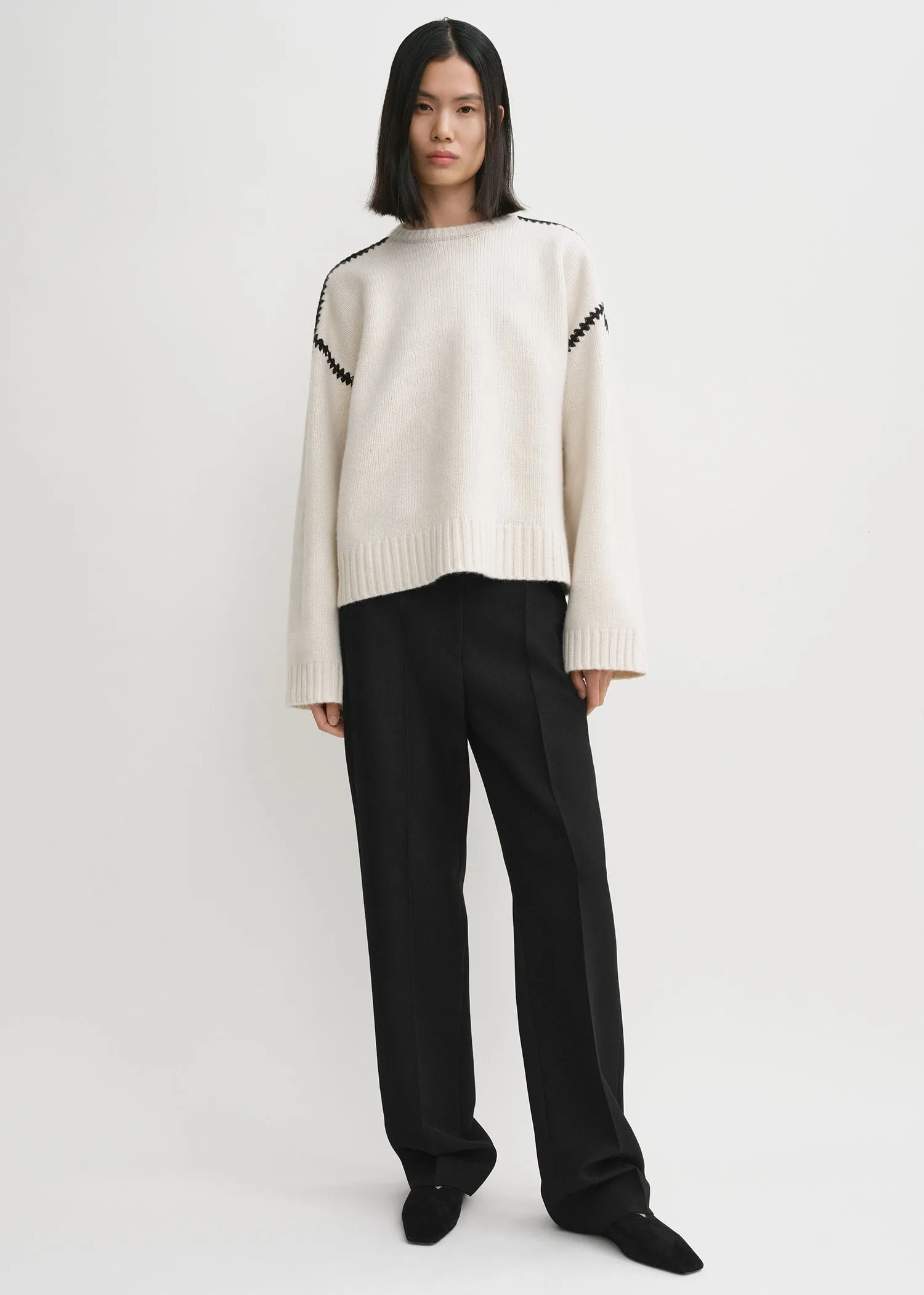 Embroidered wool cashmere knit snow